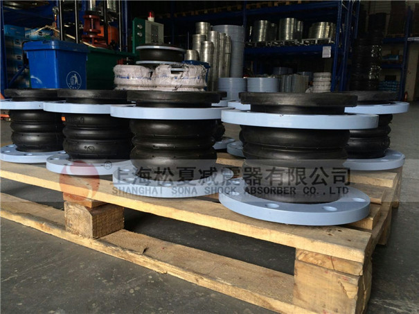 東海大橋海上風電場用松夏可曲撓橡膠接頭 東海大橋海上風電場用松夏可曲撓橡膠接頭