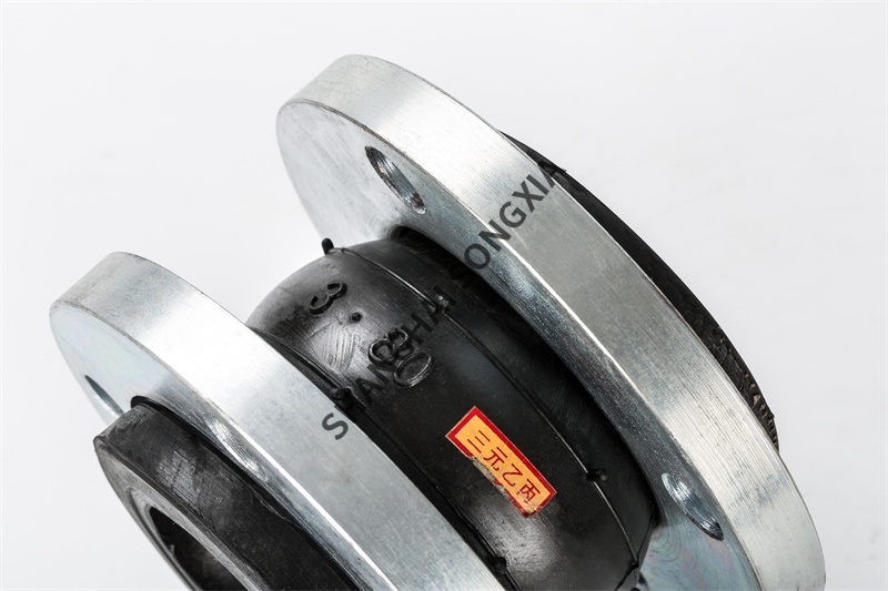 EPDM消防泵系統(tǒng)橡膠接頭的特點(diǎn) EPDM消防泵系統(tǒng)橡膠接頭的特點(diǎn)