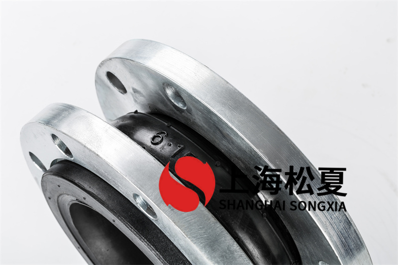 DN150多級(jí)水泵橡膠接頭是用于管道連接的一種重要配件 DN150多級(jí)水泵橡膠接頭是用于管道連接的一種重要配件